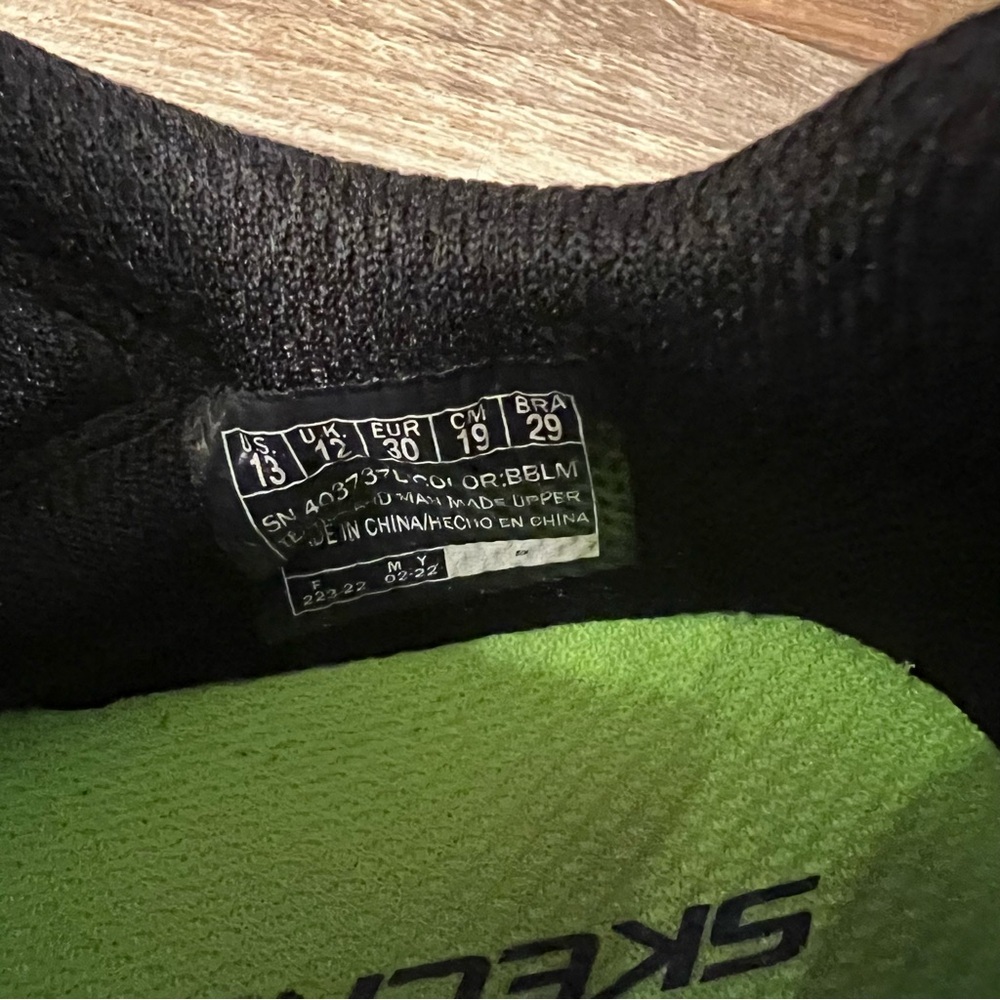 NWOT Skechers Slip On Sneakers - Picture 6 of 6